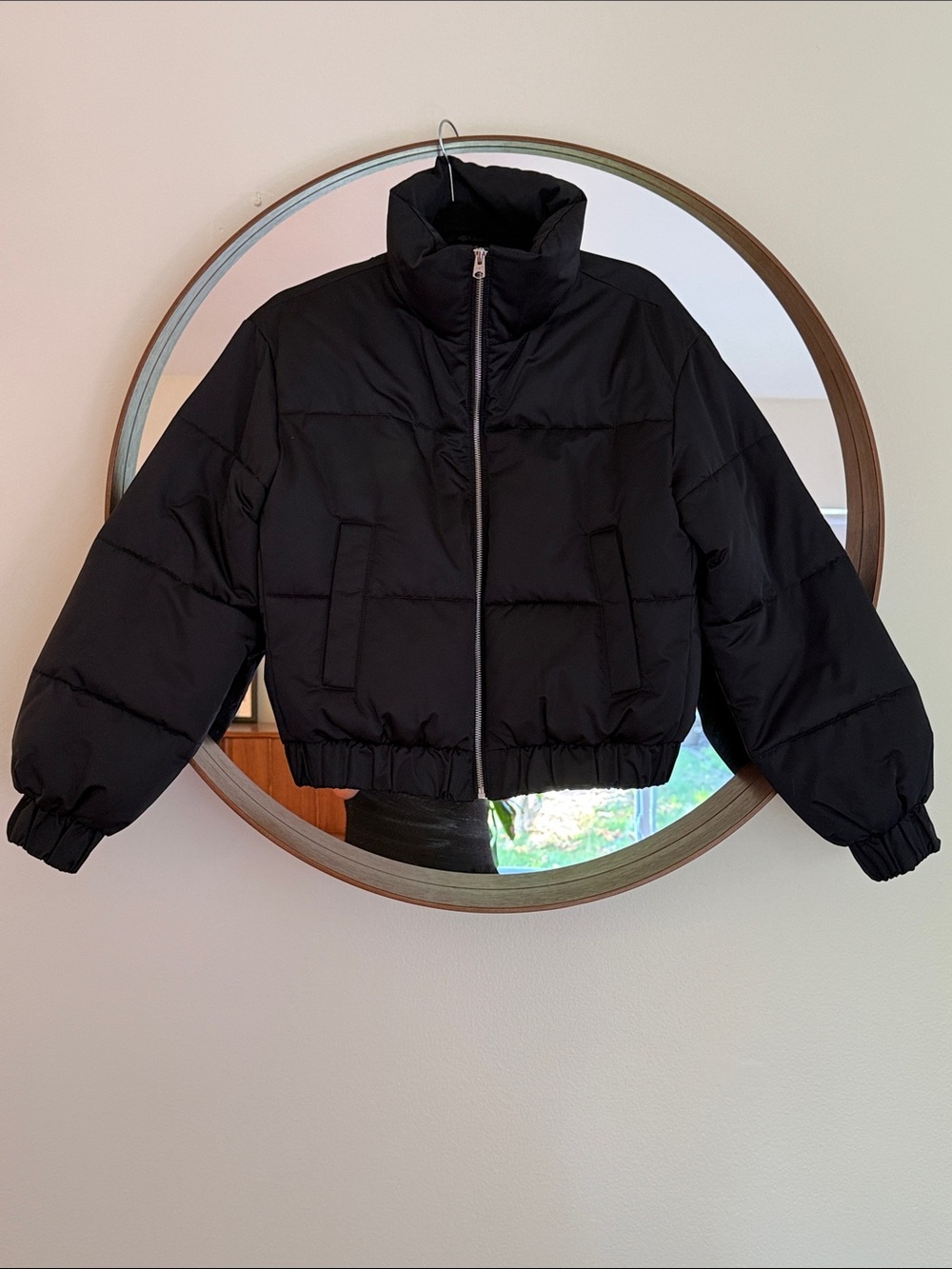 Abercrombie & Fitch Ultra Collection Black Cropped Puffer Jacket - Size XS